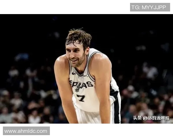 专访周娜：深入探讨她对足球成功的独到见解与经验分享