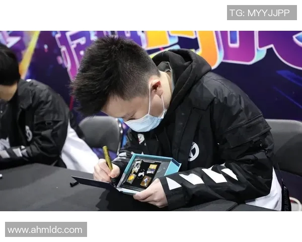 专访黄静揭秘CSGO成功背后的策略与心路历程 专访黄静揭秘CSGO成功背后的策略与心路历程