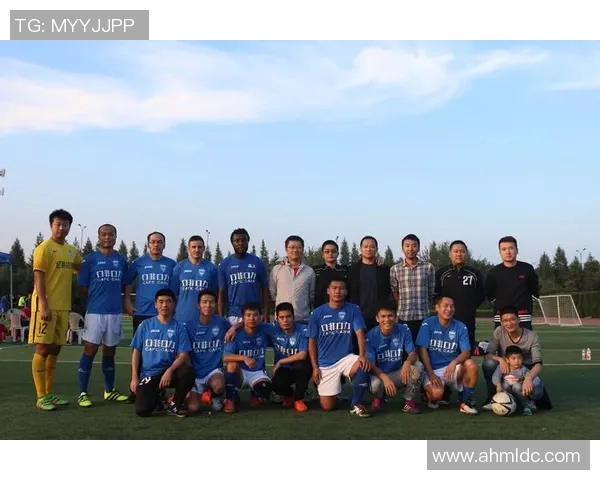 赛后复盘：成都足球队与杭州足球队在团队协作中的表现分析与启示