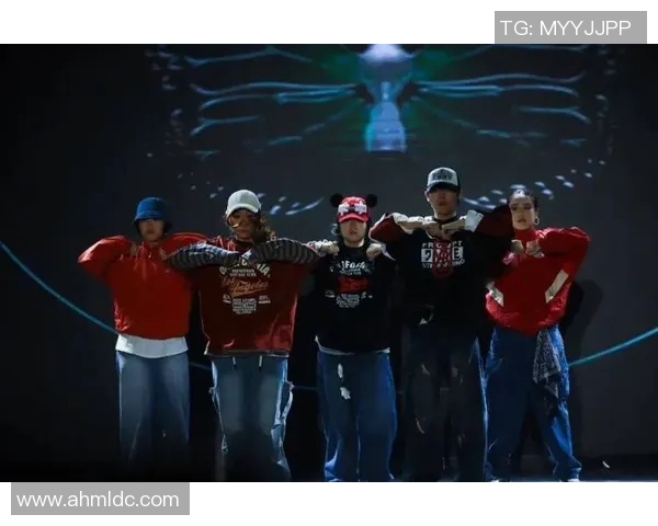 街舞文化的碰撞与融合：探秘上海街舞队的竞技与团队精神