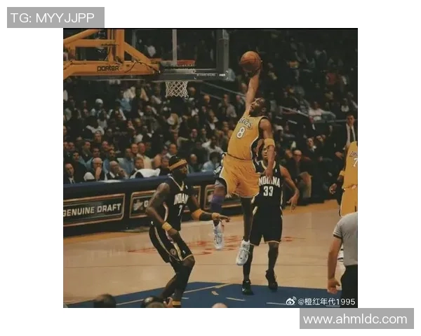 武汉篮球队的默契配合与战术分析探讨篮球赛场上的协作之道 武汉篮球队的默契配合与战术分析探讨篮球赛场上的协作之道