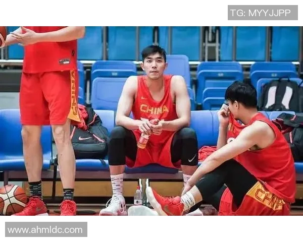 吴冠希：从篮球新星到国家队主力的成长之路与未来展望