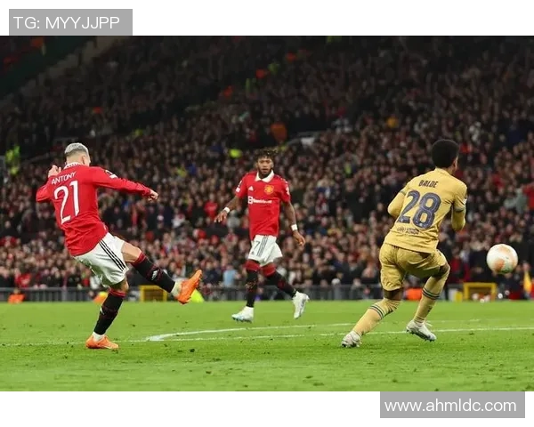 巴萨与曼联历史交锋比分回顾及精彩瞬间分析