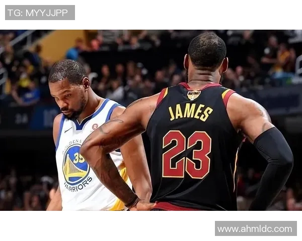 杜兰特与詹姆斯身高对比分析谁更具优势与影响力